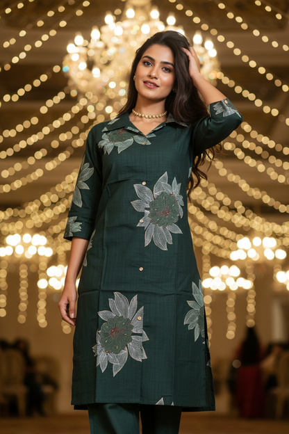 Women Green Lotus Print Straight Kurta Set